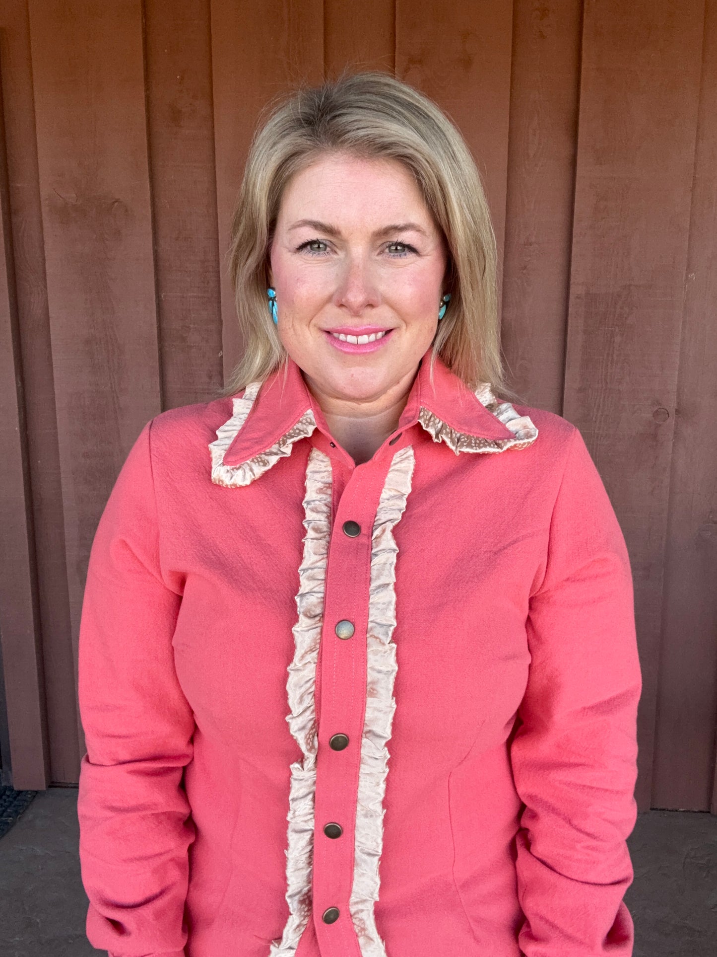 Pendleton Corral w/Champagne Ruffles